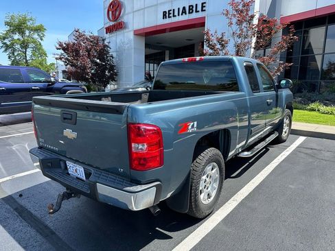 Used 2010 Chevrolet Silverado 1500 LT w/ Power Pack Plus AWD/4WD image 6