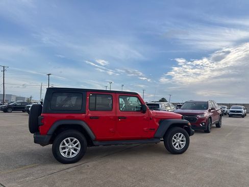Used 2023 Jeep Wrangler Unlimited Sport AWD/4WD image 22