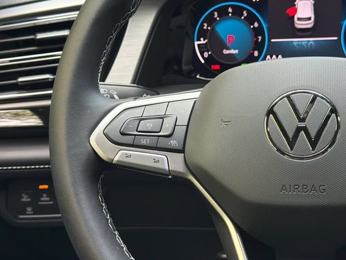 New 2026 Volkswagen Atlas Cross Sport SE AWD/4WD image 29