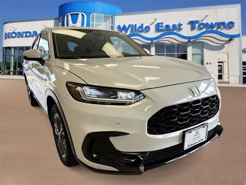 Certified 2024 Honda HR-V EX-L image 2