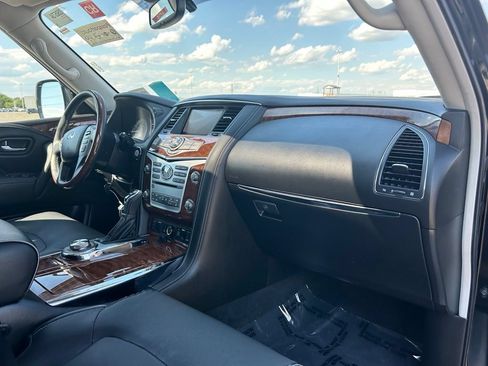 Used 2019 INFINITI QX80 Luxe w/ Proassist Package AWD/4WD image 11