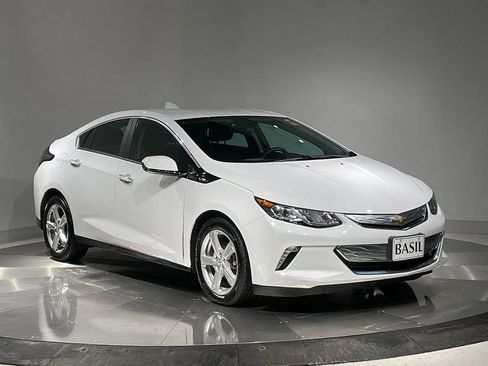 Used 2018 Chevrolet Volt LT image 38