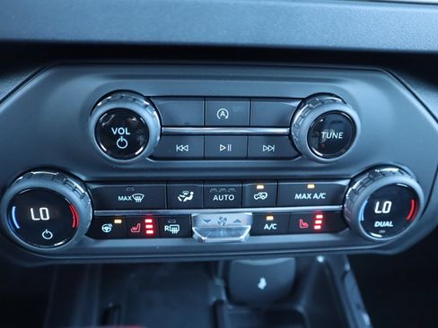 New 2026 Ford Bronco Outer Banks AWD/4WD image 8