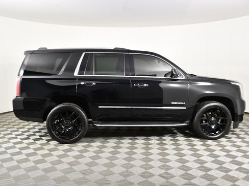 Used 2018 GMC Yukon Denali w/ Open Road Package AWD/4WD image 5
