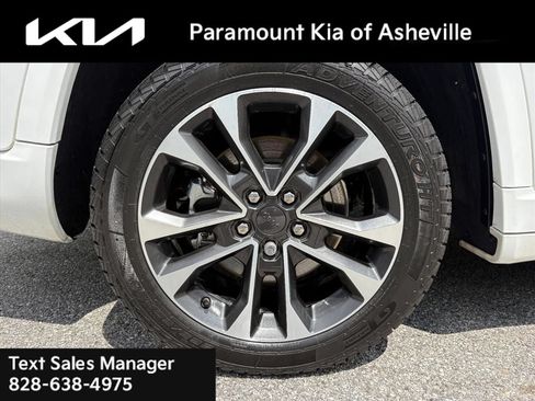 Used 2022 Jeep Grand Cherokee L Overland AWD/4WD image 30