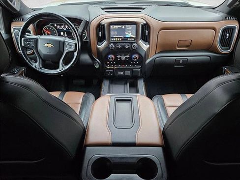Used 2020 Chevrolet Silverado 1500 High Country w/ Technology Package image 20