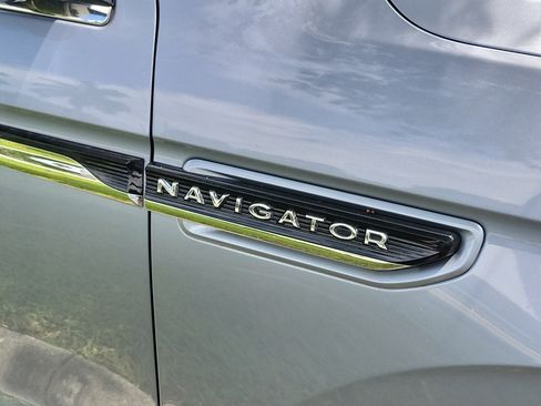 Certified 2022 Lincoln Navigator L Black Label AWD/4WD image 7
