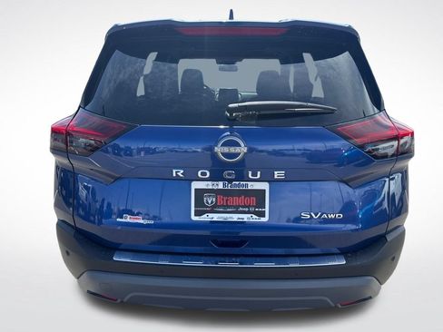 Used 2023 Nissan Rogue SV w/ SV Premium B Package AWD/4WD image 4