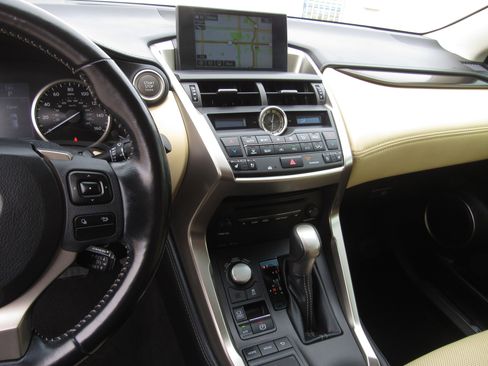 Used 2016 Lexus NX 200t AWD w/ Premium Package image 19