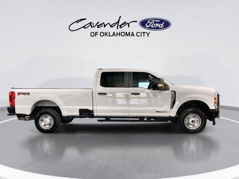 Certified 2025 Ford F250 XL w/ FX4 Off-Road Package AWD/4WD image 9