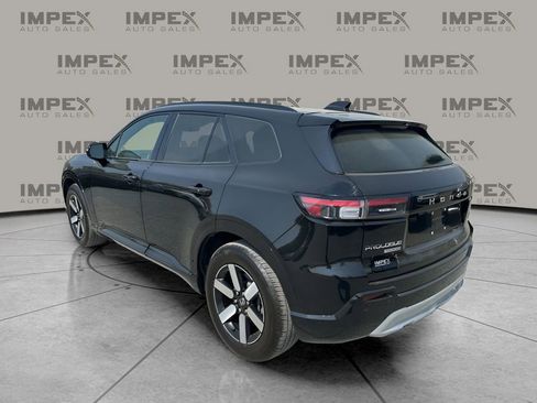 Used 2024 Honda Prologue Touring image 3