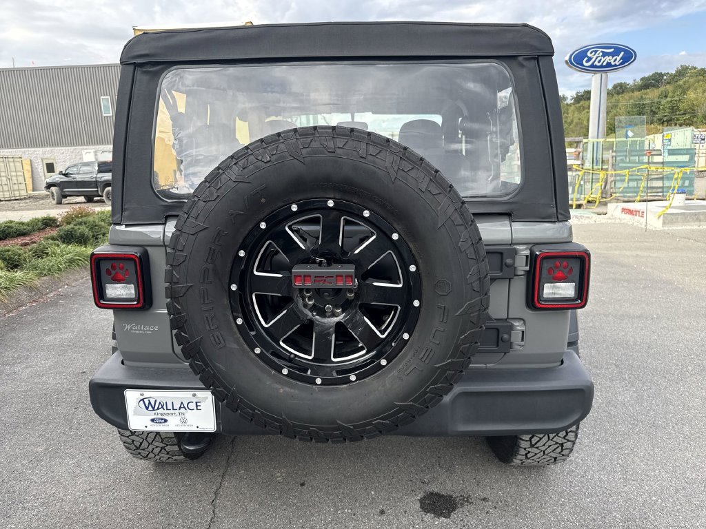 Used 2022 Jeep Wrangler Sport AWD/4WD image 5