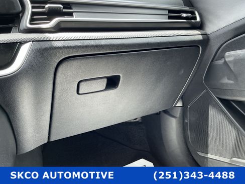 Used 2023 Kia Sportage LX FWD image 24