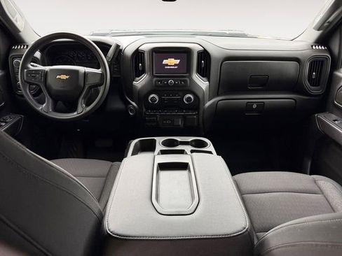 Used 2024 Chevrolet Silverado 2500 Custom w/ Custom Value Package AWD/4WD image 10
