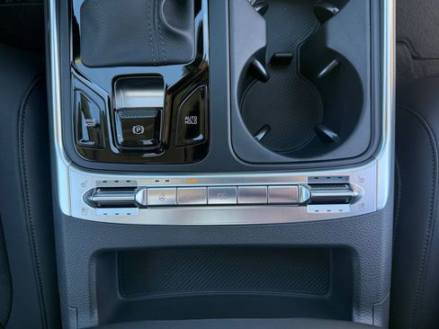 New 2026 Kia Carnival SX Prestige image 17