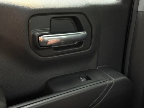 Used 2024 Chevrolet Silverado 1500 Custom Trail Boss w/ LPO, Dark Essentials Package AWD/4WD image 25