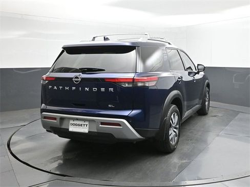 Used 2023 Nissan Pathfinder SL w/ Lighting Package (N92) image 11