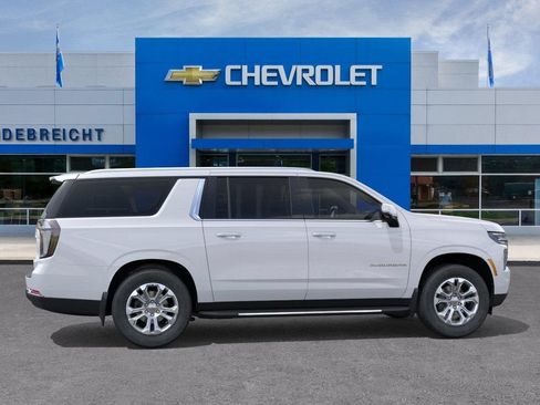 New 2026 Chevrolet Suburban LT w/ Comfort Package AWD/4WD image 5