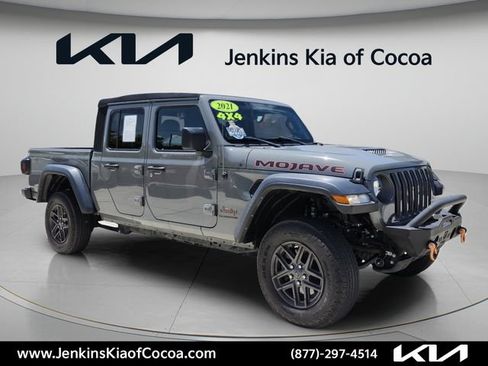 Used 2021 Jeep Gladiator Mojave AWD/4WD image 1