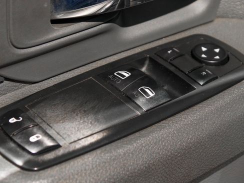 Used 2014 RAM 3500 Tradesman w/ Power & Remote Entry Group image 13