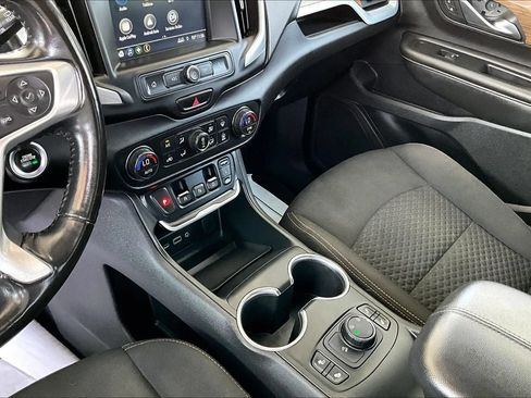 Used 2019 GMC Terrain SLE w/ Driver Convenience Package AWD/4WD image 15