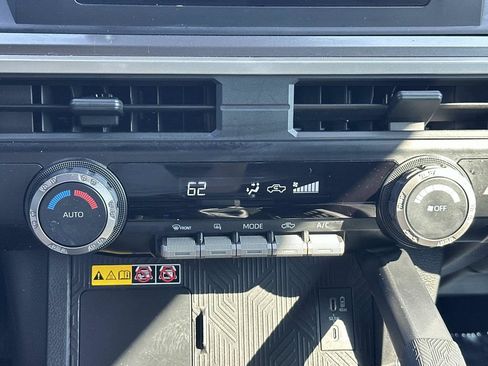 Used 2024 Toyota Tacoma SR5 w/ SR5 Upgrade Package AWD/4WD image 35
