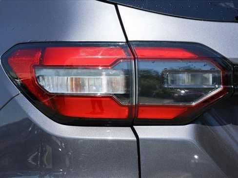 Used 2023 Honda Pilot EX-L image 11