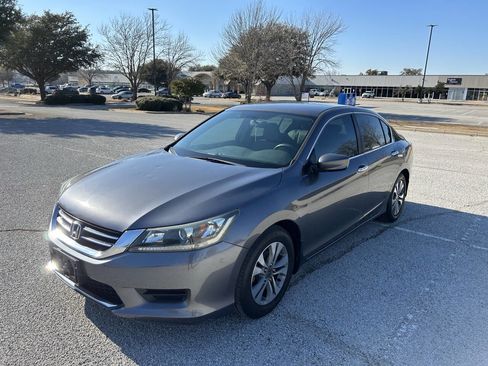 Used 2014 Honda Accord LX image 7