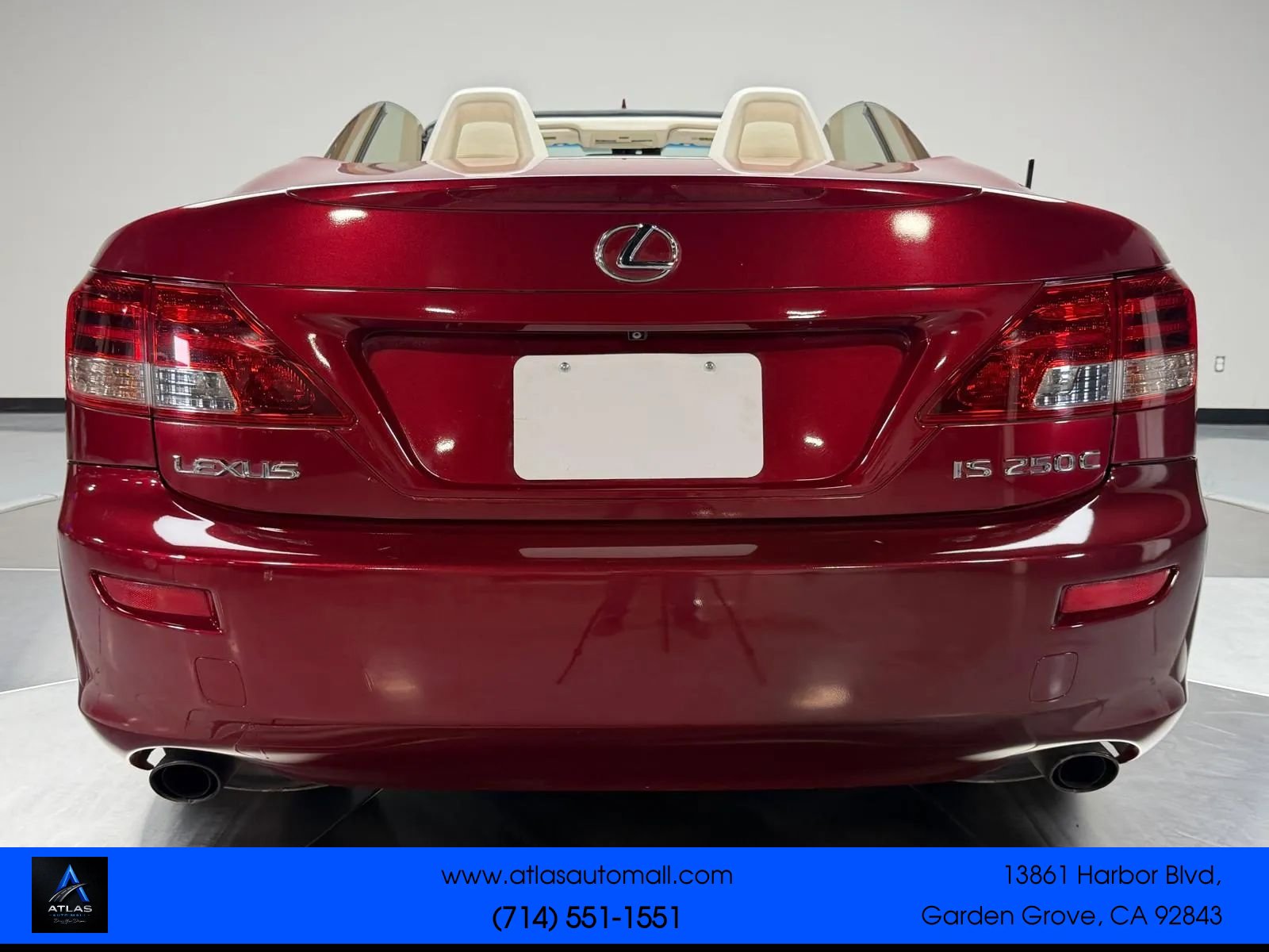 Used 2010 Lexus IS 250C w/ Luxury Pkg RWD image 5
