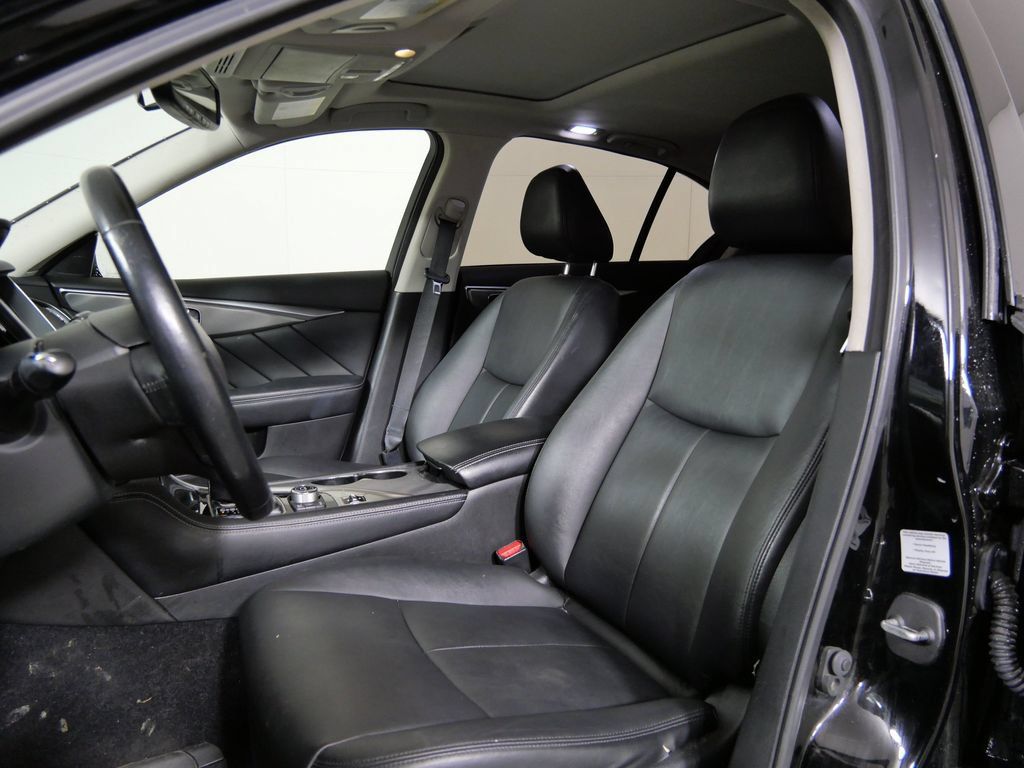 Used 2015 INFINITI Q50 Premium w/ Navigation Package AWD/4WD image 10