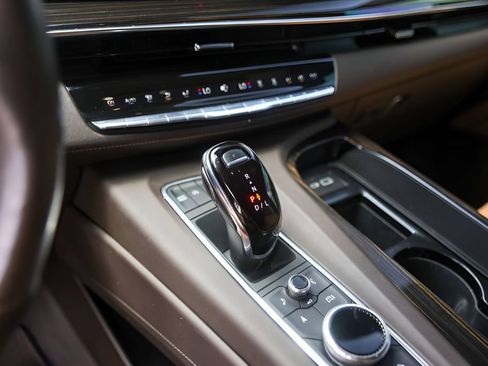 Used 2023 Cadillac Escalade Sport w/ LPO, ONYX Package AWD/4WD image 19