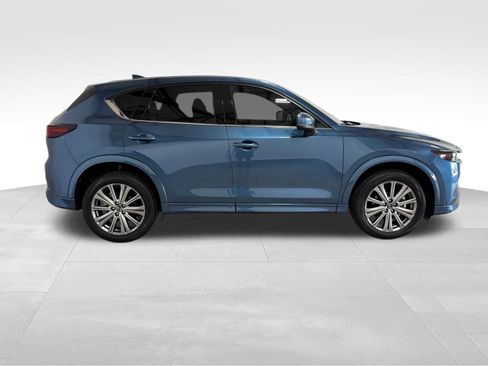 Certified 2023 MAZDA CX-5 Signature image 4