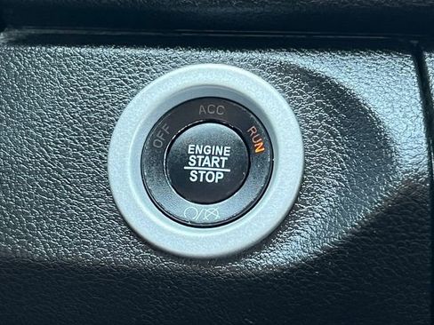 Used 2022 RAM 1500 Classic Warlock AWD/4WD image 31