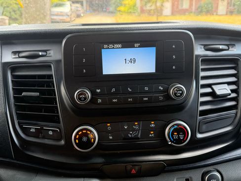 Used 2020 Ford Transit 250 148 High Roof Extended image 18