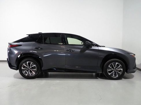 Used 2024 Lexus RZ 300e Premium w/ Accessory Package (Z1) image 5