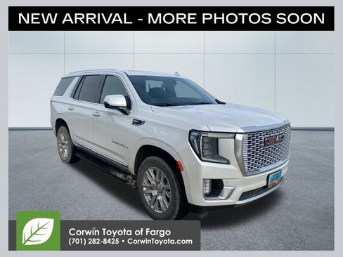 Used 2024 GMC Yukon Denali w/ Max Trailering Package image 1