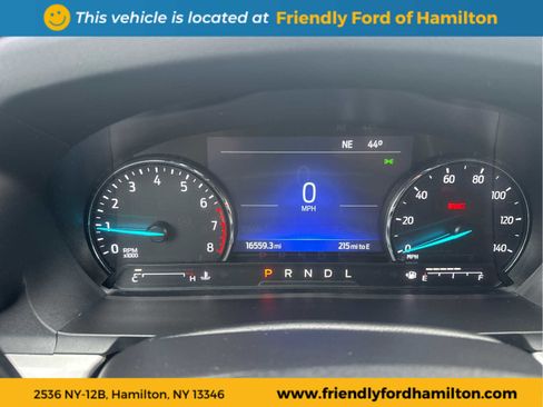 Used 2022 Ford Explorer XLT image 32