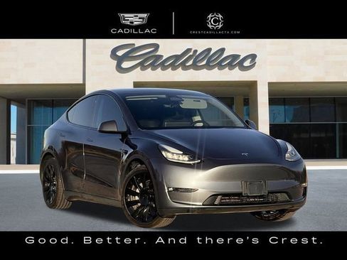 Used 2023 Tesla Model Y Long Range image 2
