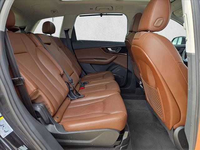Used 2019 Audi Q7 3.0T Premium Plus w/ Premium Plus Package AWD/4WD image 19