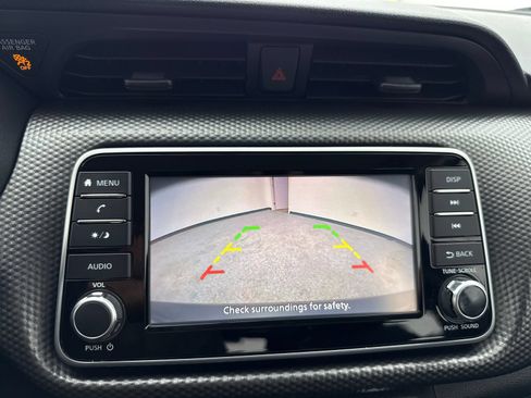 Used 2018 Nissan Kicks S FWD image 27
