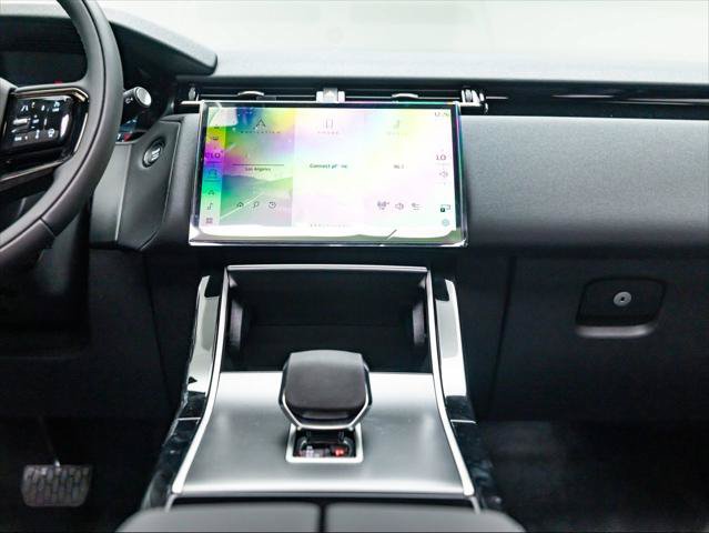 New 2026 Land Rover Range Rover Velar S AWD/4WD image 28