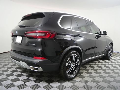 Used 2023 BMW X5 sDrive40i w/ Premium Package RWD image 3