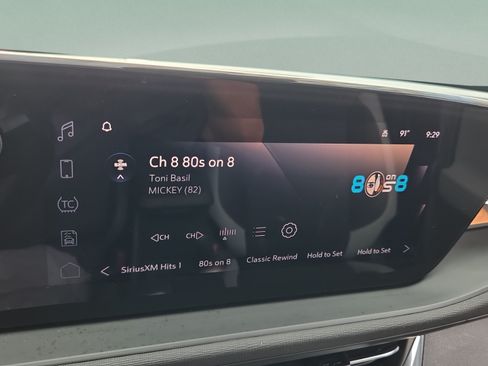 Certified 2025 Buick Envista Preferred FWD image 18