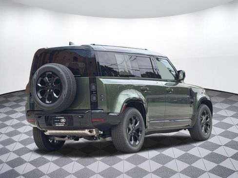 New 2026 Land Rover Defender 110 X-Dynamic SE AWD/4WD image 8