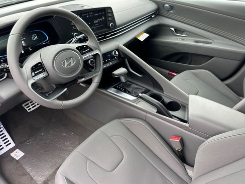 New 2026 Hyundai Elantra Sport image 7