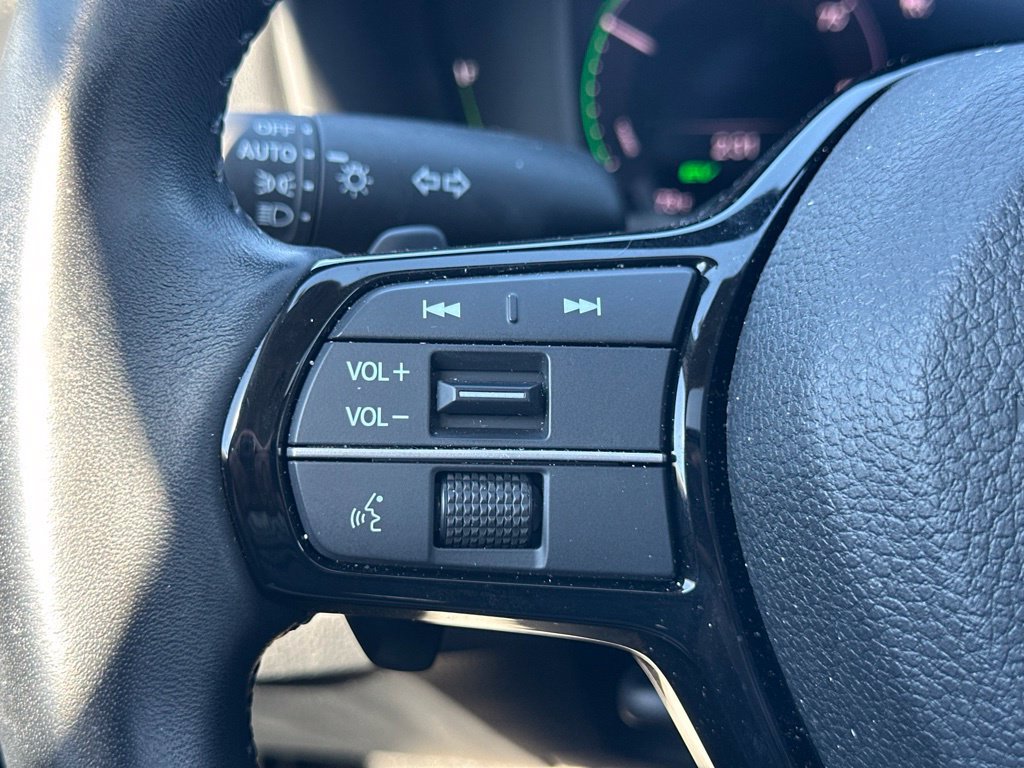 Used 2023 Honda Accord Touring image 19