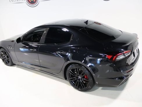 Used 2022 Maserati Ghibli Modena Q4 image 25