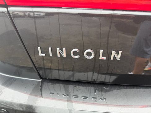 Used 2012 Lincoln MKZ image 47