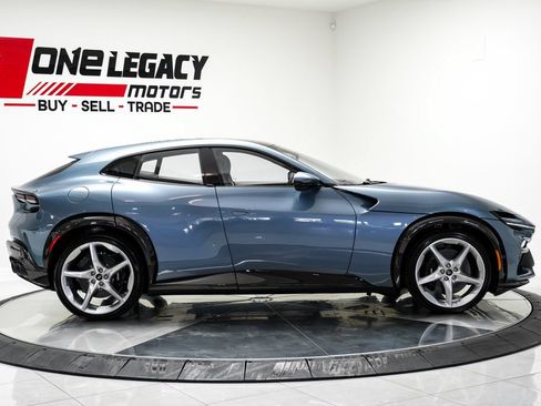 Used 2025 Ferrari Purosangue AWD/4WD image 8