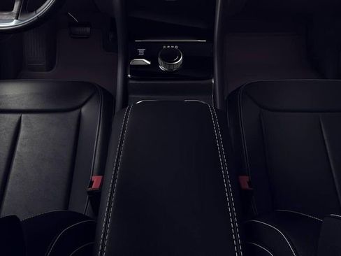 New 2026 Jeep Grand Cherokee L Limited image 4